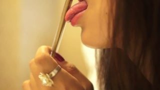 rosi水晶鞋丝足诱惑