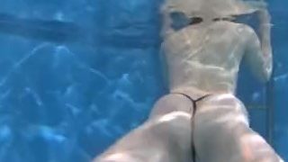 Japanese beauty with micro bikini underwater upload test